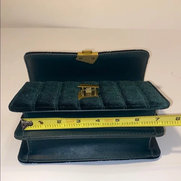 Green Velvet Bag - Picture 8 of 9